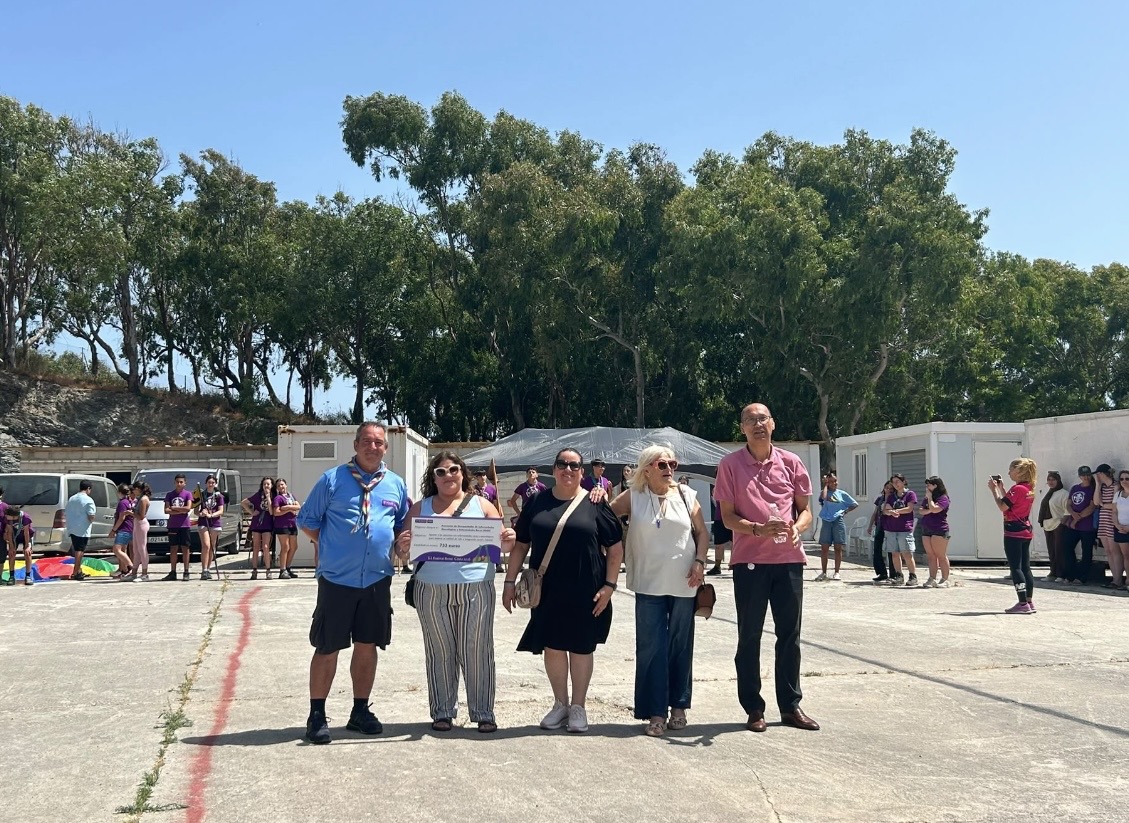 ASDE Scouts de España realiza una donación a la asociación ADEN de Ceuta